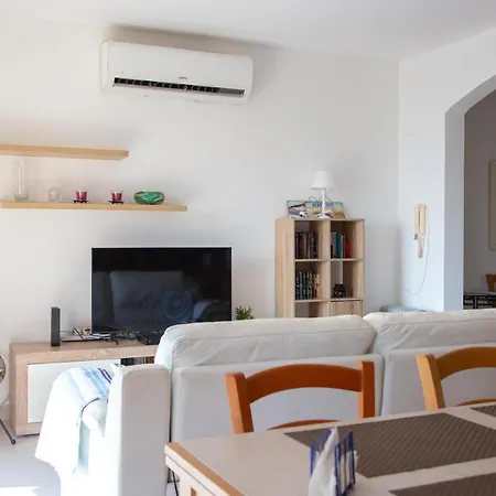 아파트 2bd Cosy With Spacious Balcony - Close To Bugibba