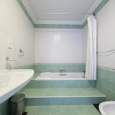 아파트 2bd Cosy With Spacious Balcony - Close To Bugibba