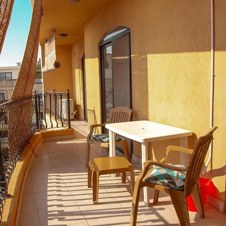 아파트 2bd Cosy With Spacious Balcony - Close To Bugibba *