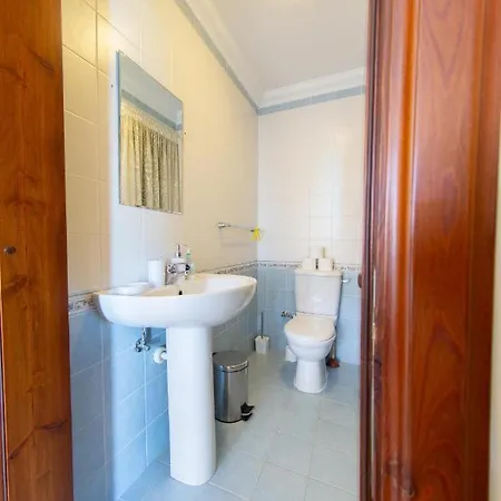 2bd Cosy With Spacious Balcony - Close To Bugibba