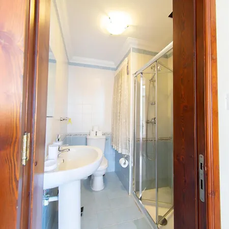 2bd Cosy With Spacious Balcony - Close To Bugibba San Pawl il-Baħar