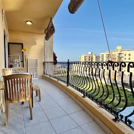 2bd Cosy With Spacious Balcony - Close To Bugibba Appartement St. Paul's Bay