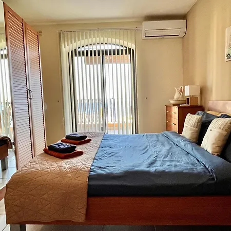 2bd Cosy With Spacious Balcony - Close To Bugibba Appartement *